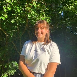 Meet your Posher, Mia